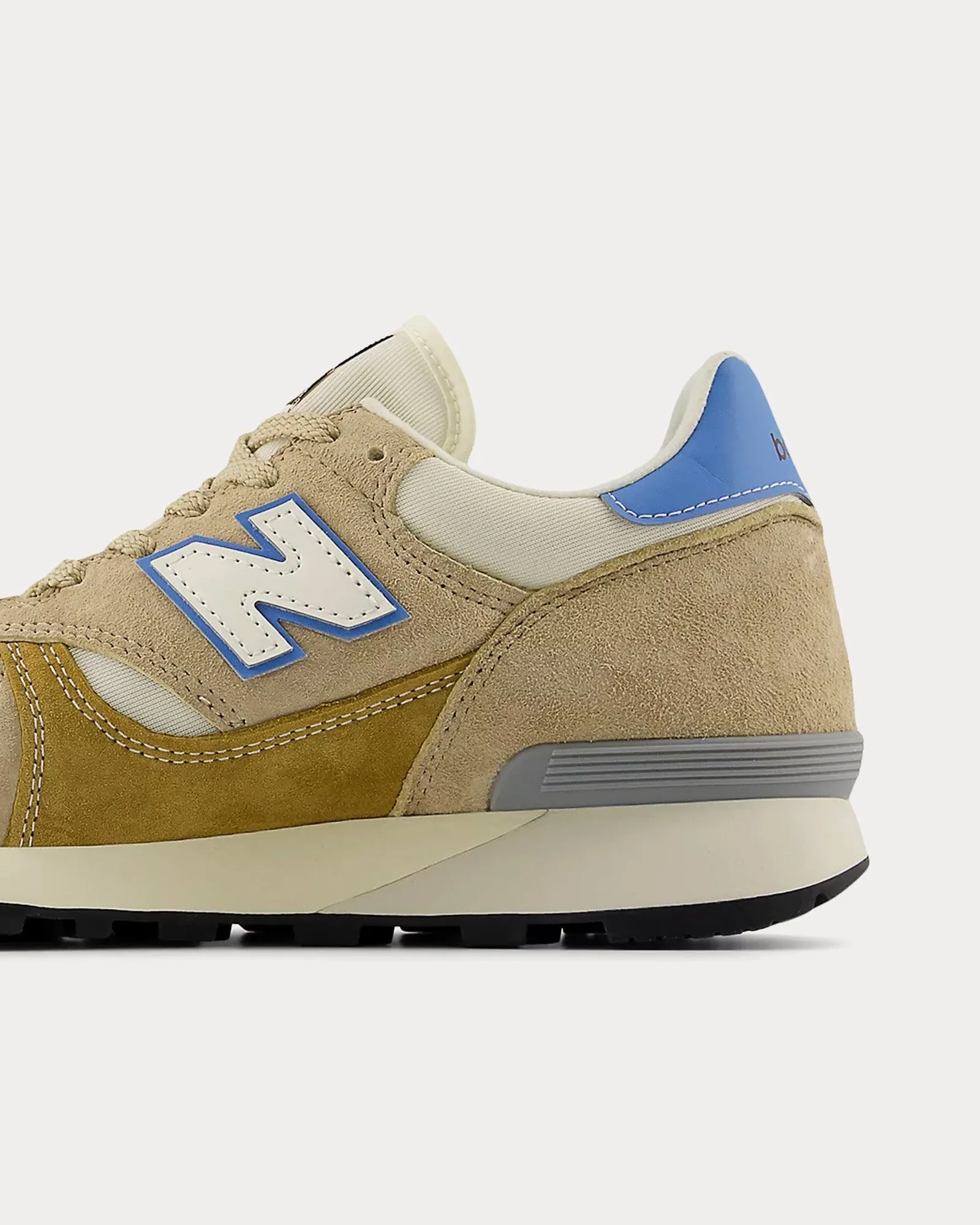 475 Incense / Linen / Great Plains Low Top Sneakers