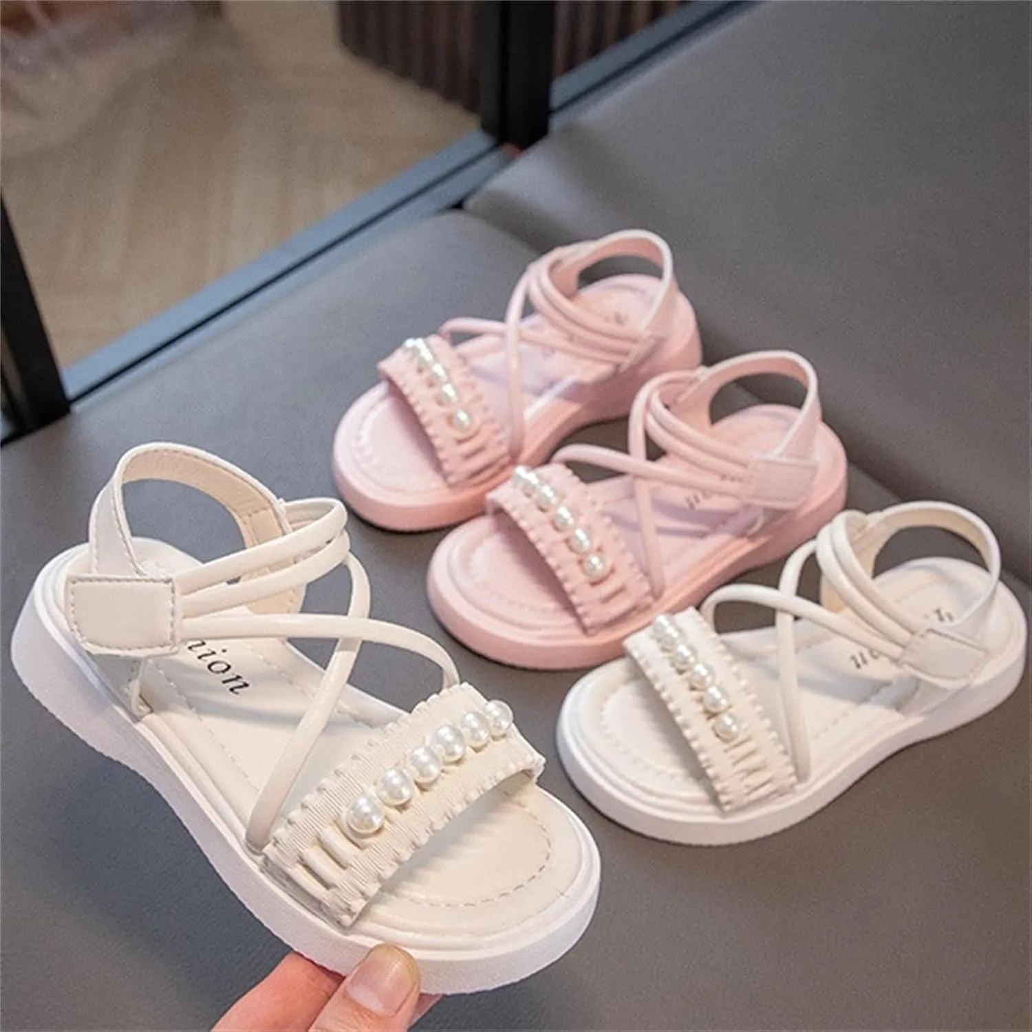 Big Kids Girl Fashion Sandals Summer Pearl Roman Princess Shoes Bottomed Non Slip Daily With Dress Classic Soft Sole Flat