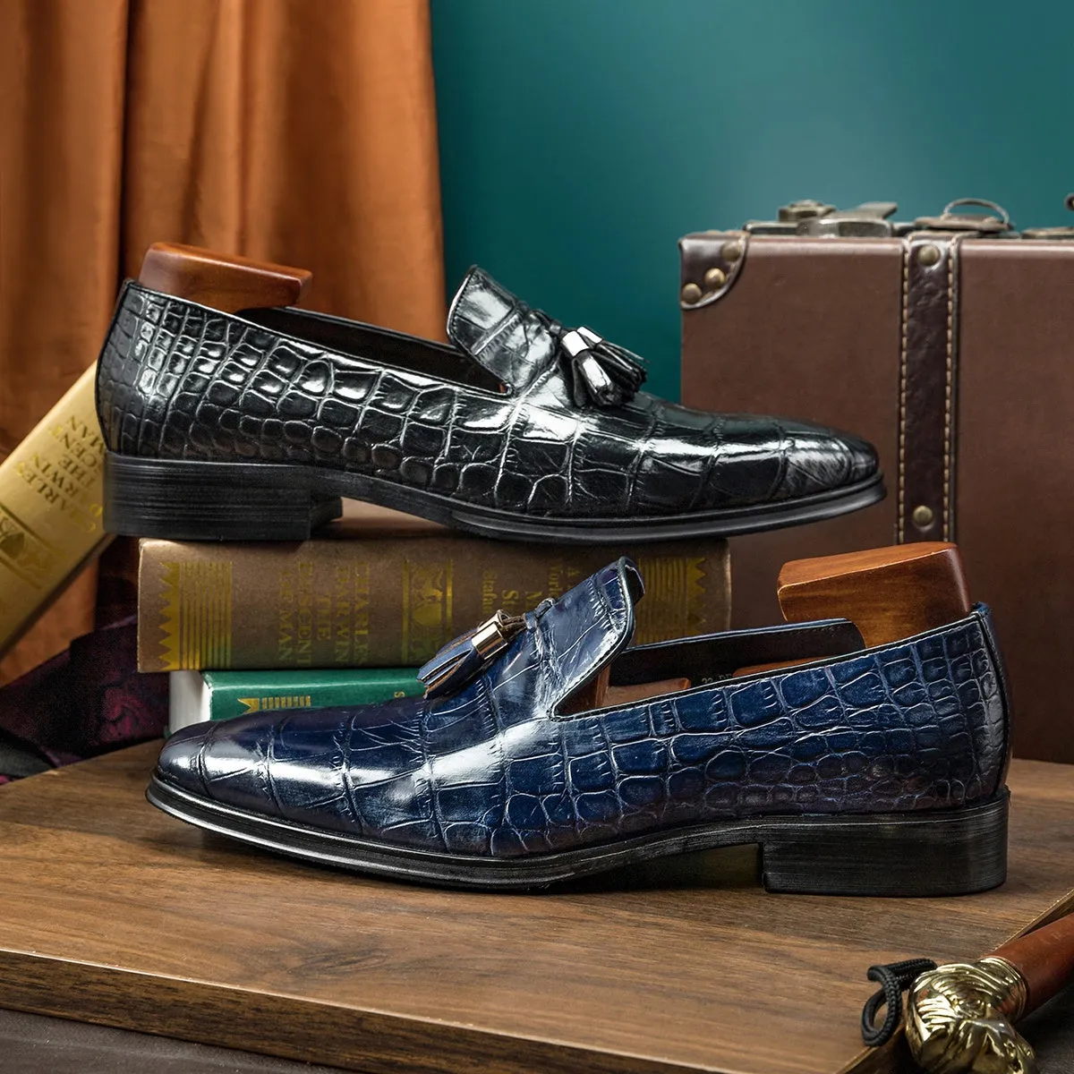 Black Slip-on luxury men's loafer