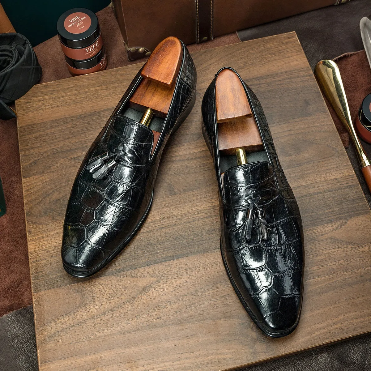 Black Slip-on luxury men's loafer