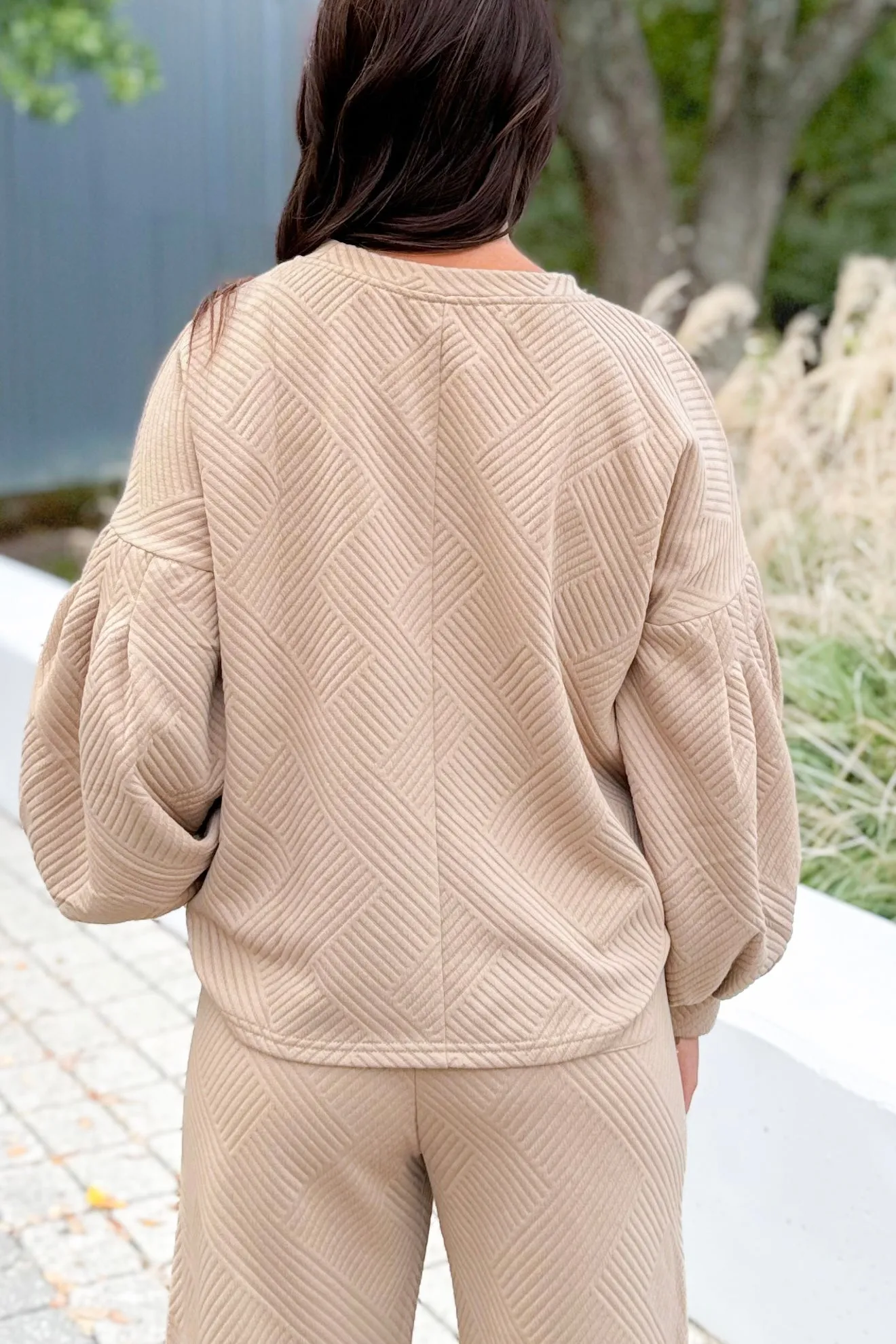 Closer Than Ever Quilted Balloon Sleeve Top