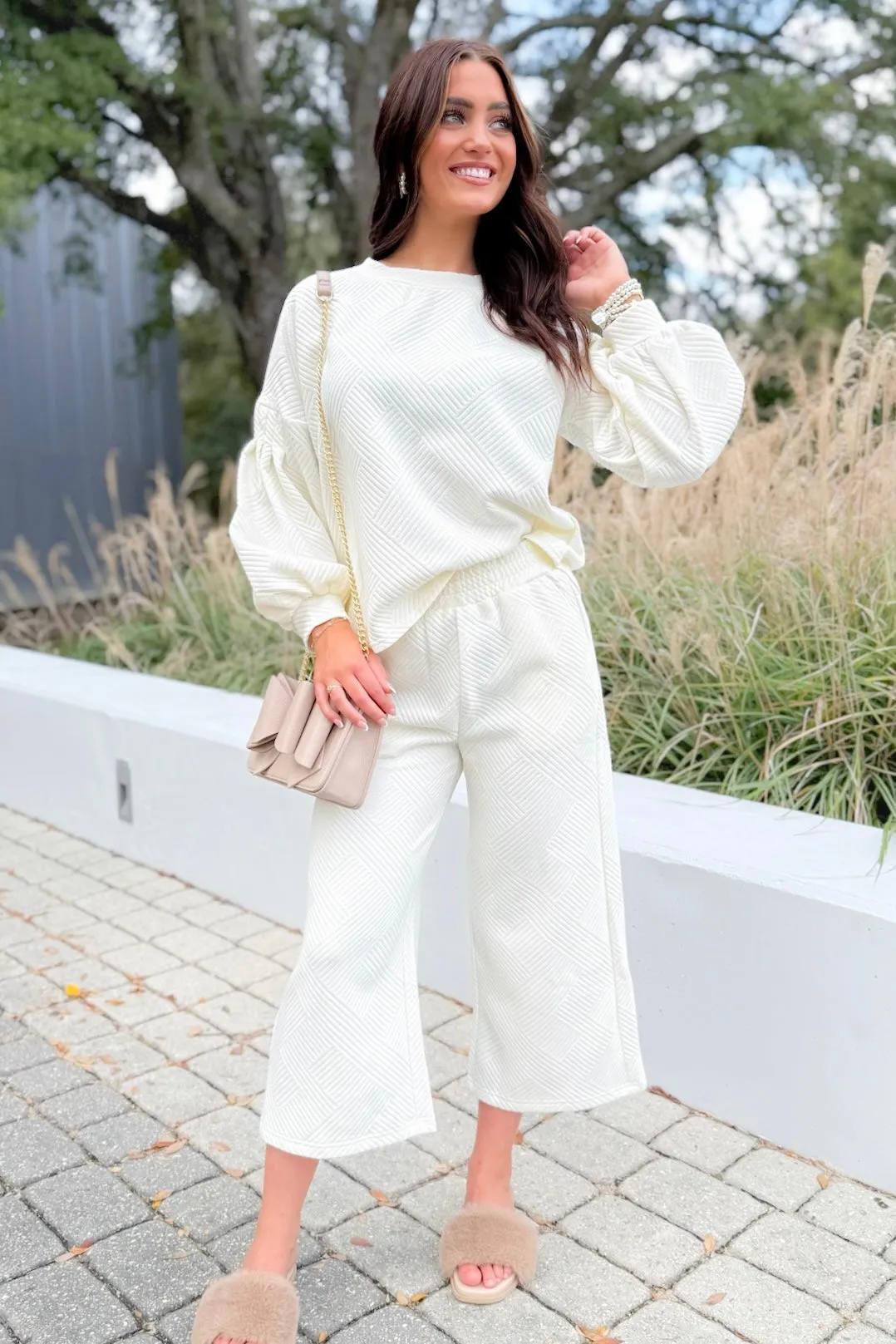 Closer Than Ever Quilted Balloon Sleeve Top