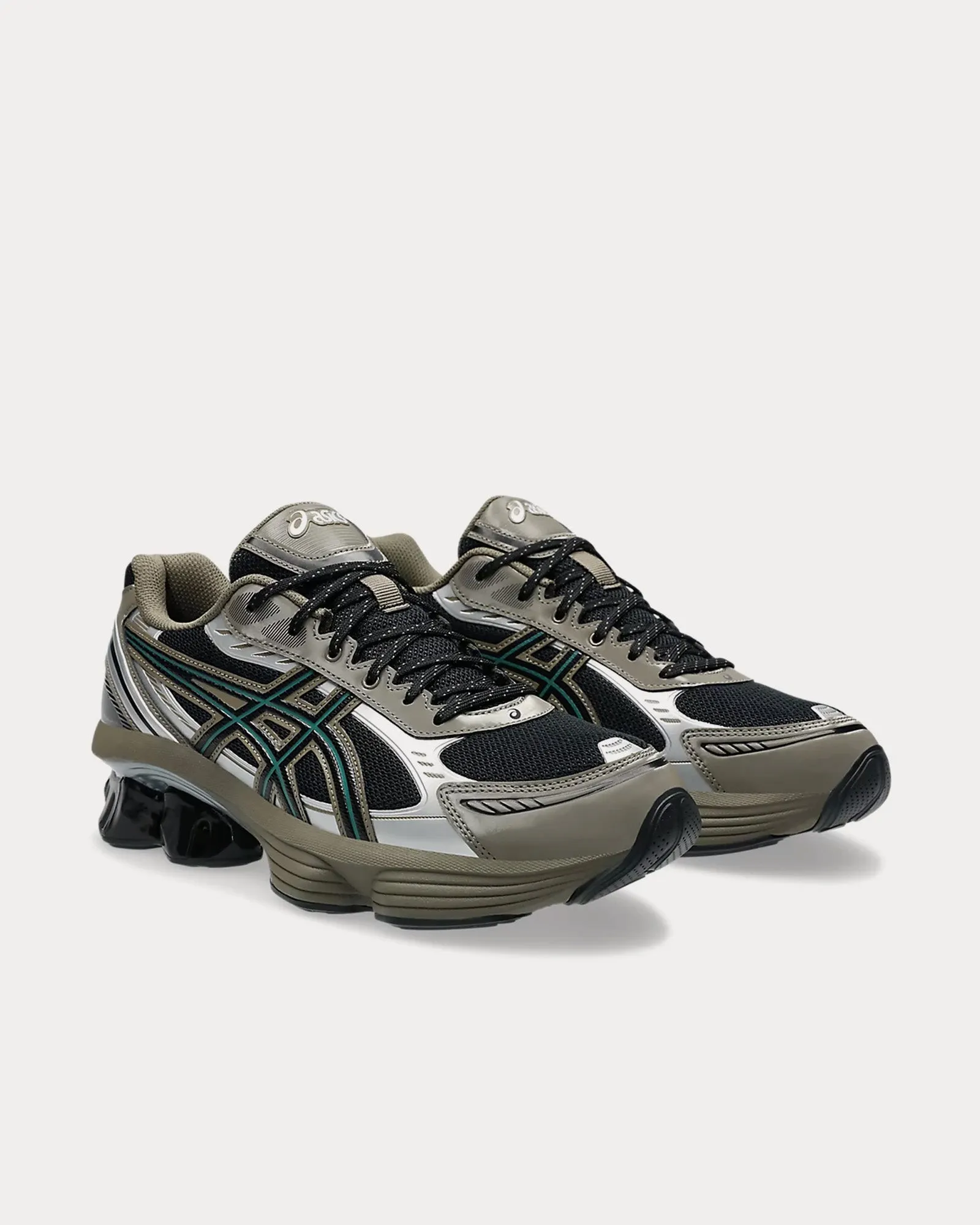 Gel-Kinetic Fluent Black / Dark Taupe Low Top Sneakers