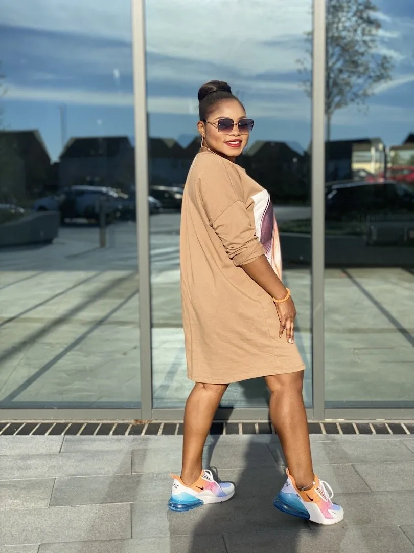 Janessa Overall Dress With Sow On Face Print