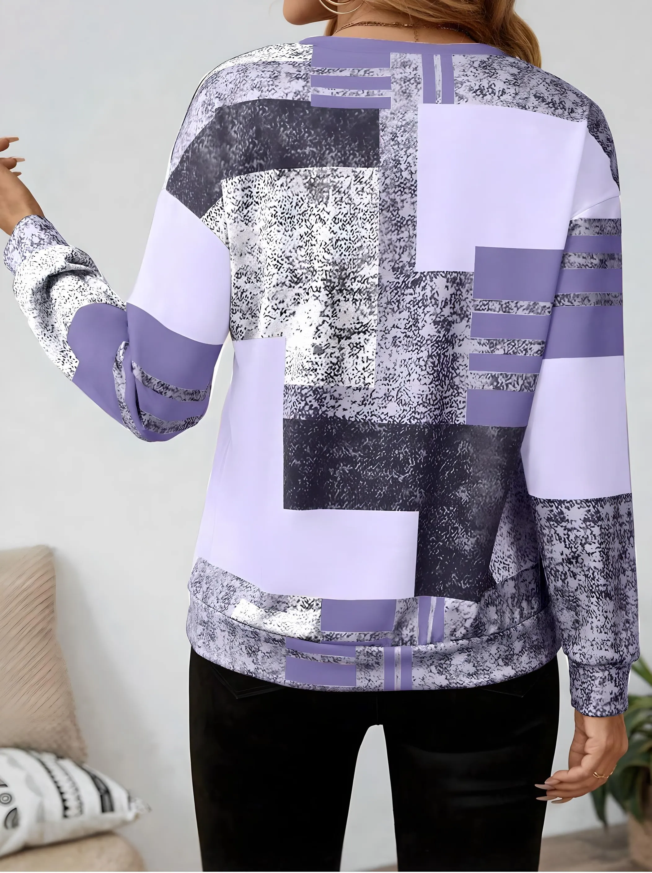 Karina | Chic Vintage Sweatshirt
