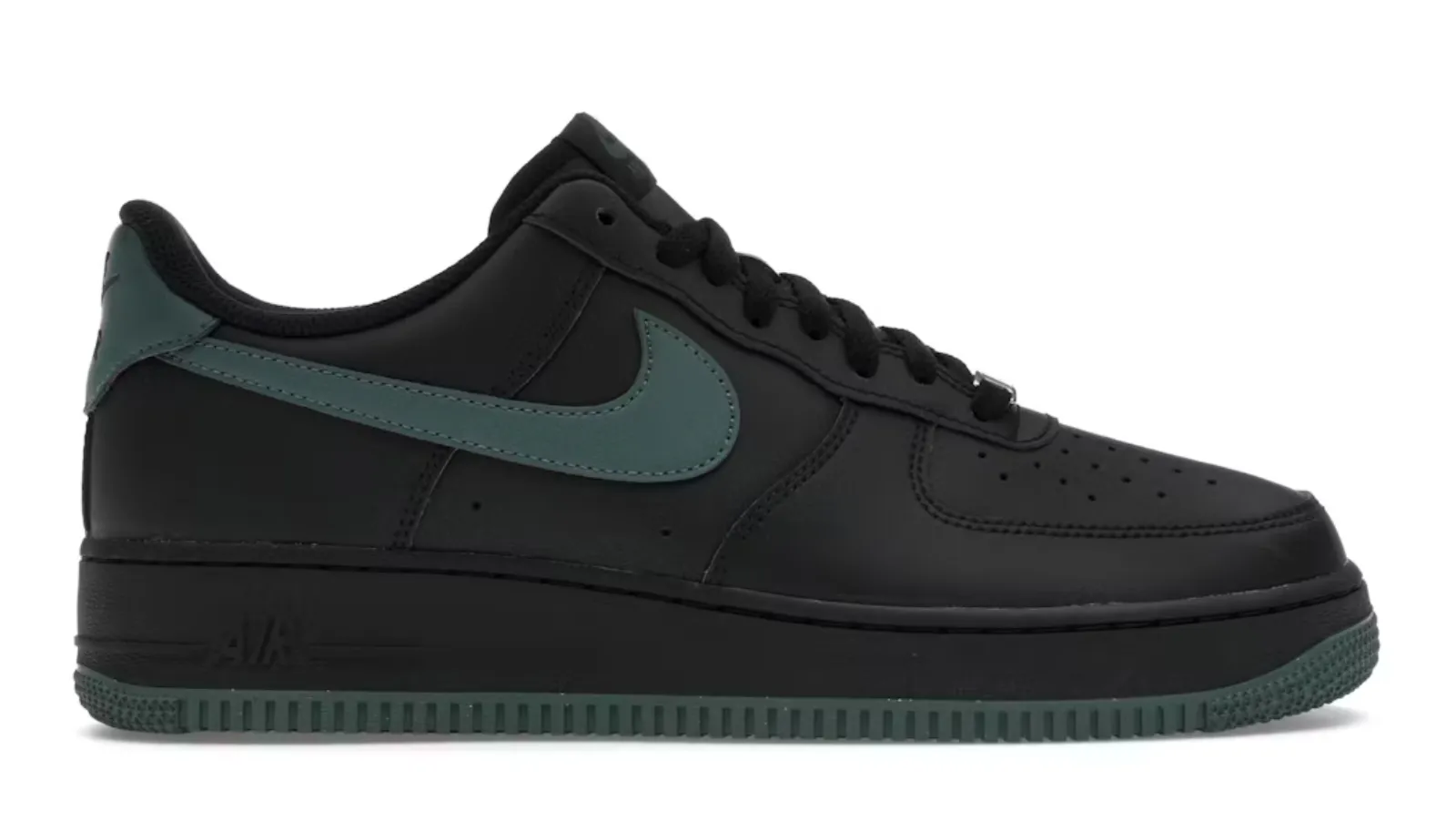 Nike Air Force 1 '07 "Black Vintage Green"