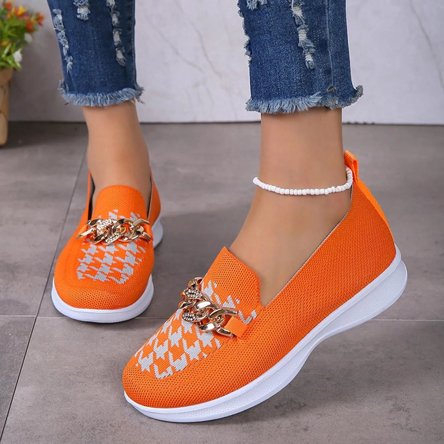Slip on Walking Shoes for Women Dressy Knitted Non Slip Comfortable Running Shoes Breathable Gym Workout Shoes Lightweight Sneakers Indoor Outdoor