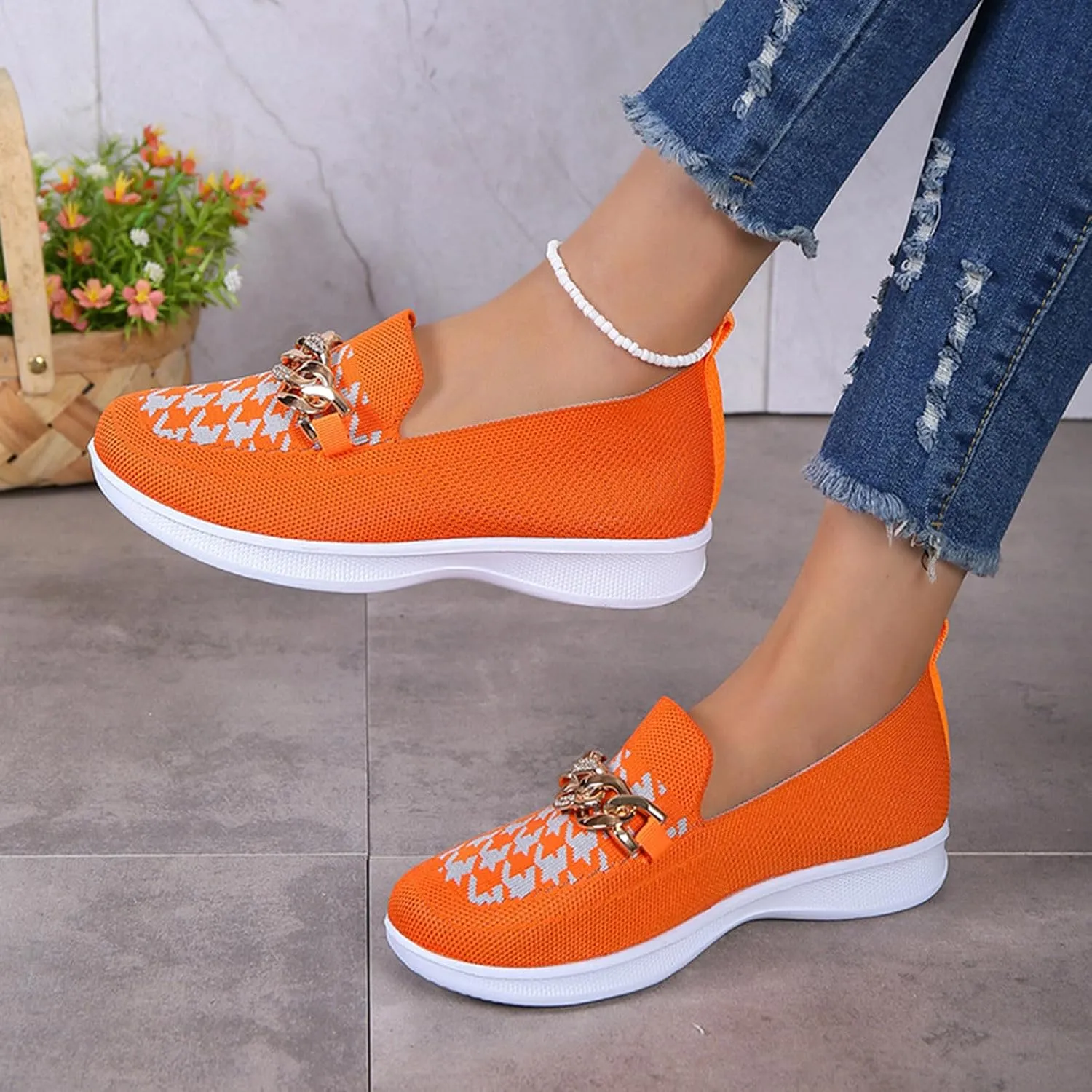 Slip on Walking Shoes for Women Dressy Knitted Non Slip Comfortable Running Shoes Breathable Gym Workout Shoes Lightweight Sneakers Indoor Outdoor