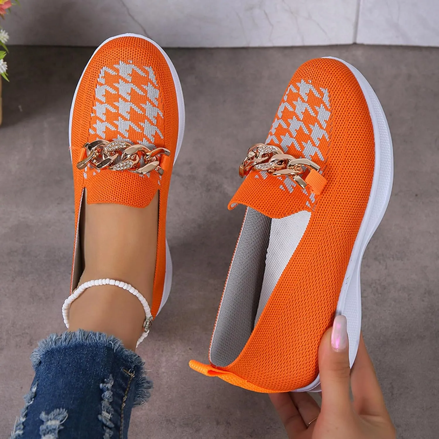 Slip on Walking Shoes for Women Dressy Knitted Non Slip Comfortable Running Shoes Breathable Gym Workout Shoes Lightweight Sneakers Indoor Outdoor