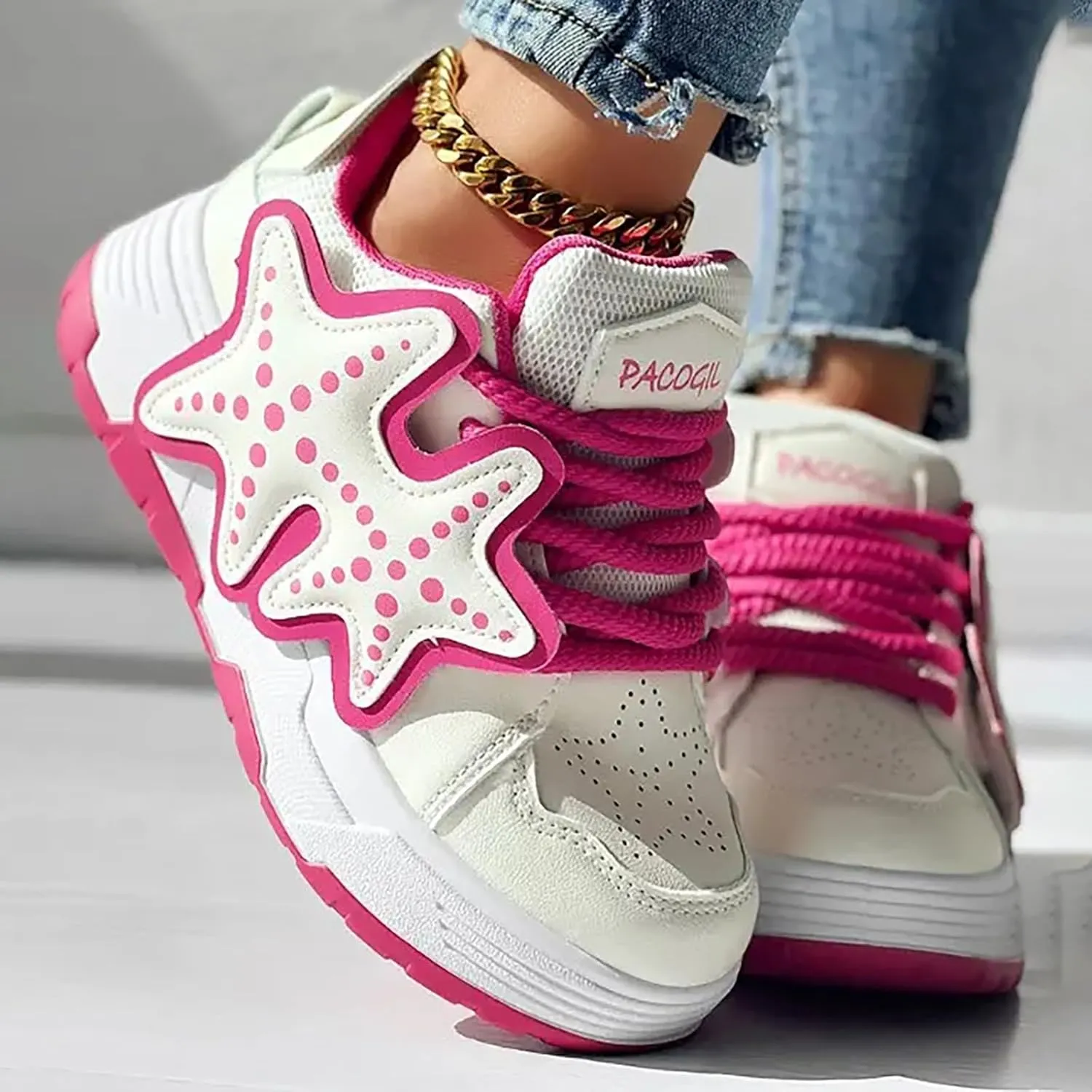 Slip on Walking Shoes Women Memory Foam Non Slip Running Shoes Wide Width Breathable Mesh Sports Workout Tennis Shoes Lightweight Sneakers Indoor Outdoor