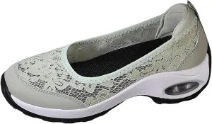 Slip on Walking Shoes Women Non Slip Memory Foam Comfortable Running Shoes Breathable Mesh Sports Workout Tennis Shoes Ladies 2024 Fashion Sneakers