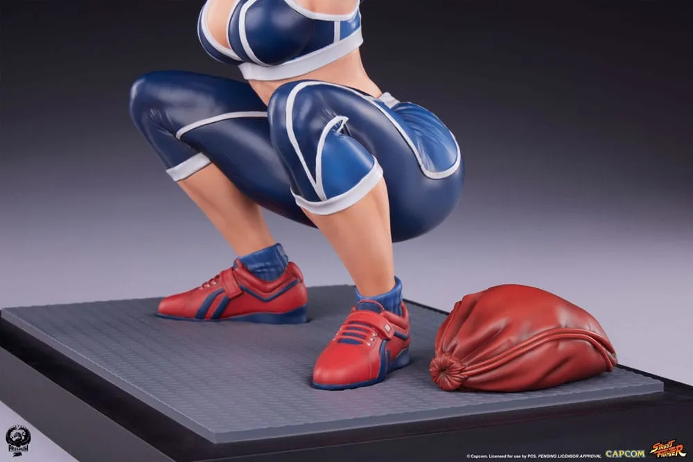 Street Fighter Premier Series Statue 1/4 Cammy: Powerlifting SF6 41 Cm