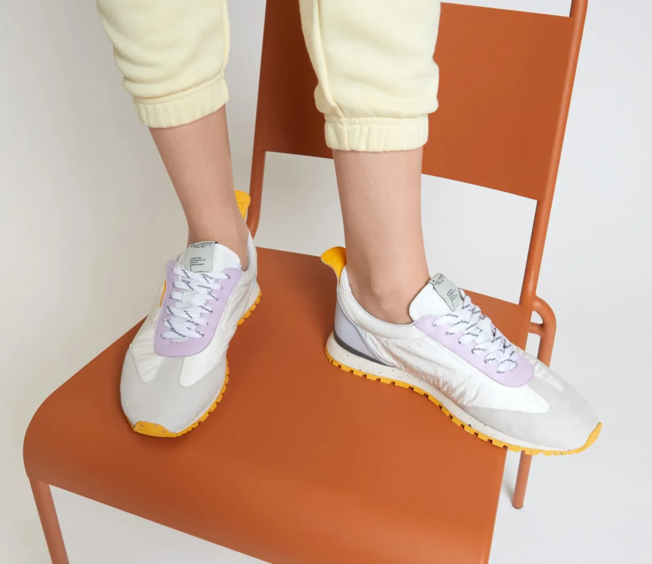 Tokyo White Cloud Multi Trainer