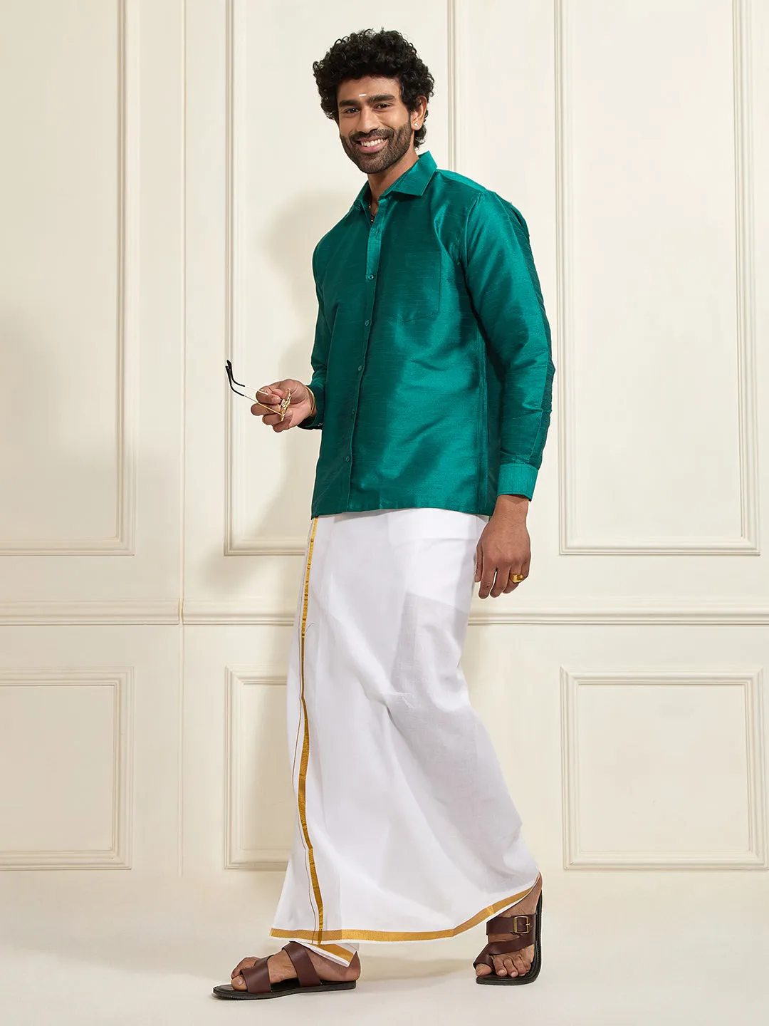 VASTRAMAY Men's Green Silk Blend Ethnic Shirt