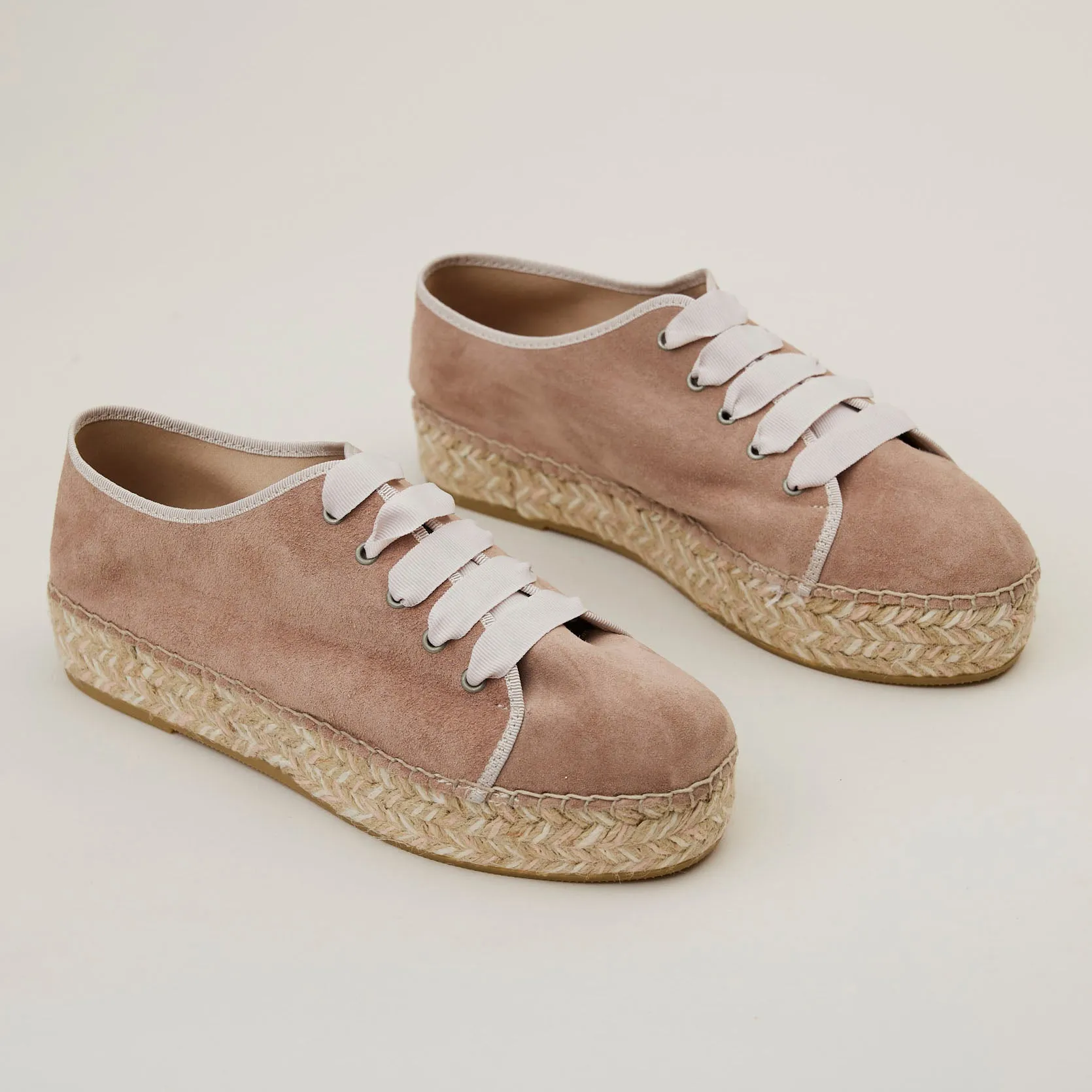 Viguera Nude Suede Trainers