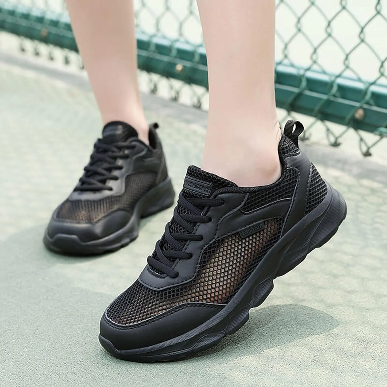 Women's Slip on Walking Shoes Memory Foam Non Slip Arch Support Running Shoes Breathable Mesh Sports Workout Tennis Shoes Lightweight Fashion Sneakers