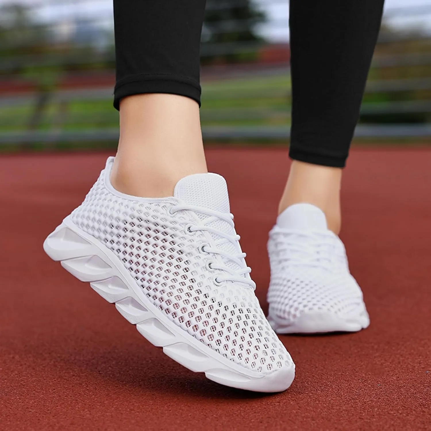 Womens Walking Shoes Slip on Non Slip Memory Foam Comfortable Running Shoes Breathable Gym Workout Shoes Lightweight Fashion Sneakers