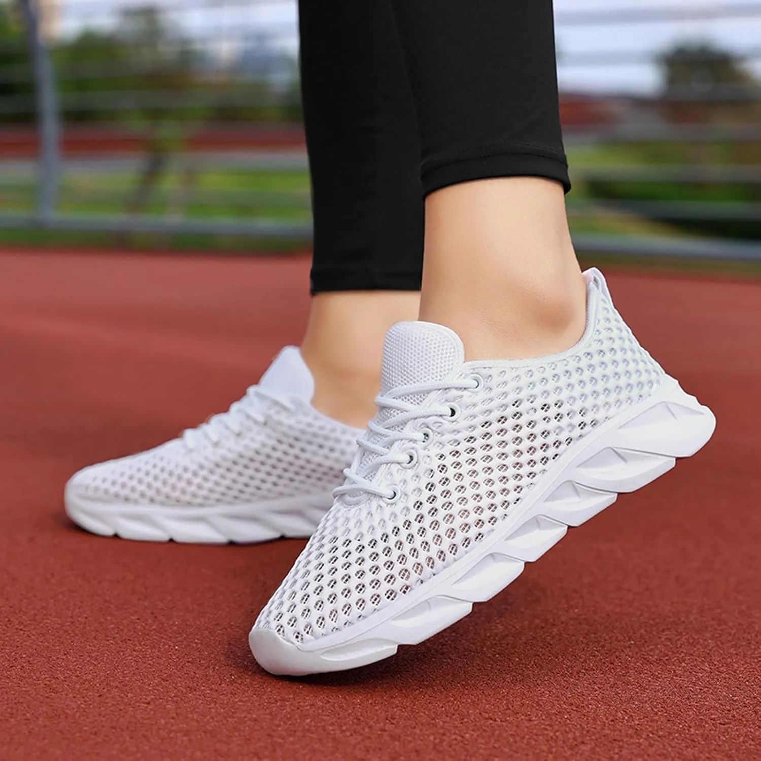 Womens Walking Shoes Slip on Non Slip Memory Foam Comfortable Running Shoes Breathable Gym Workout Shoes Lightweight Fashion Sneakers
